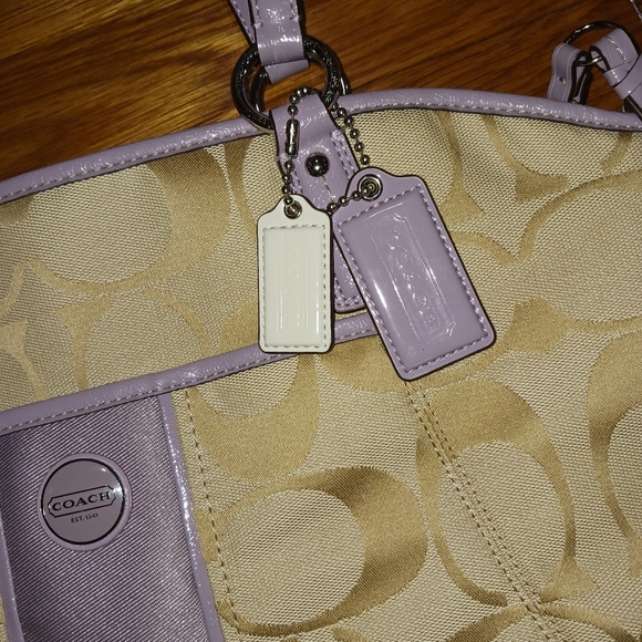 Authentic Coach Signature bag purple - Picture 2 of 4